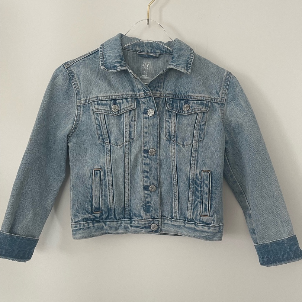Gap Girls kids size large denim jacket stone washed
